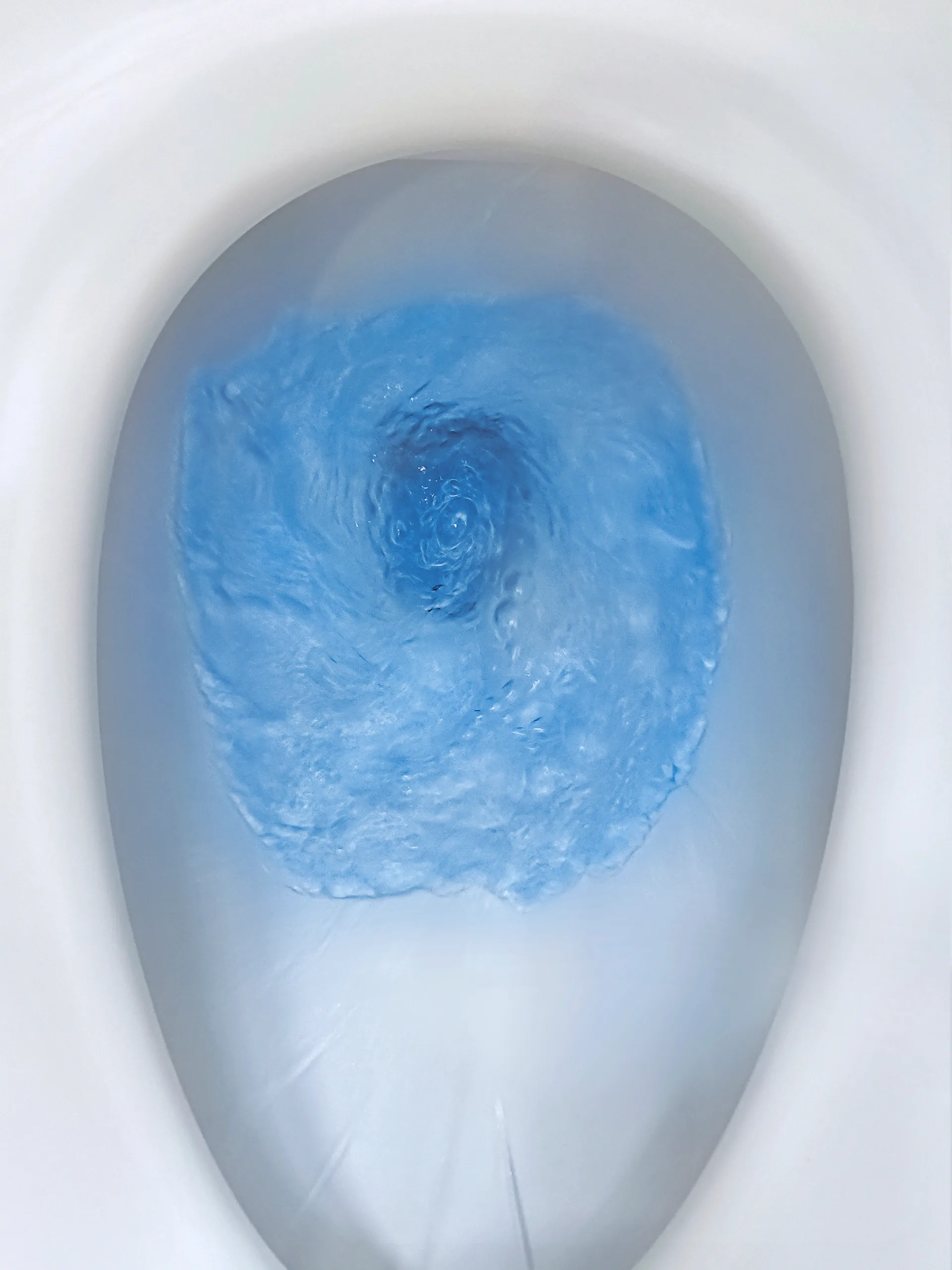 Ty-D-Bol heritage, 1923: Ty-D-Bol introduced the first automatic bowl cleaner with distinctive blue water.